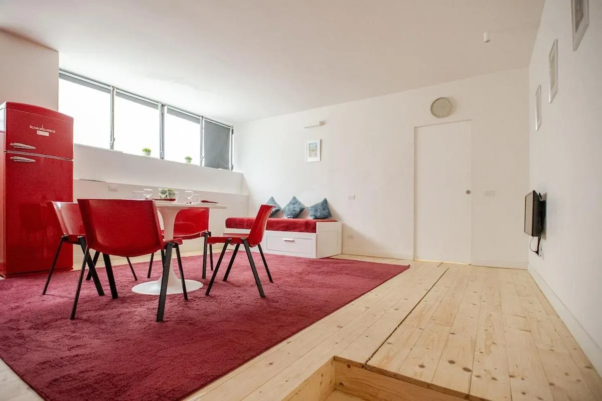 Apartment Near Central Station Milan 0*,